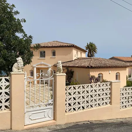 Villa Goonie