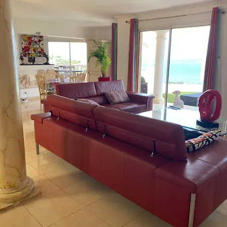 Villa Goonie